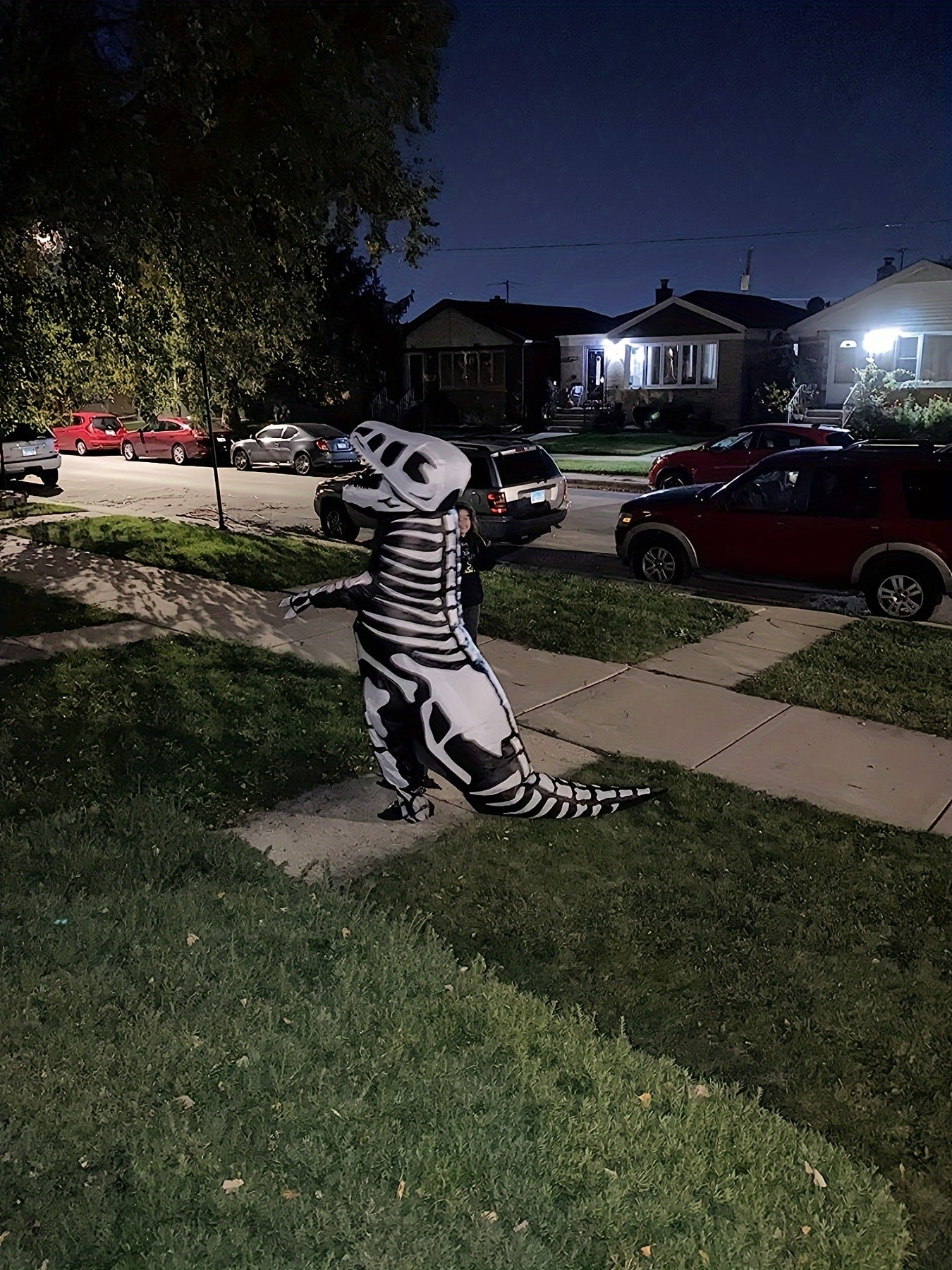 Men's Dinosaur Skeleton Inflatable Costume - Black and White Polyester, Party-Ready with Zip-Up Closure, Cartoon Design for Halloween Fun, Halloween Costume|Sparkly Finish|Polyester Fabric