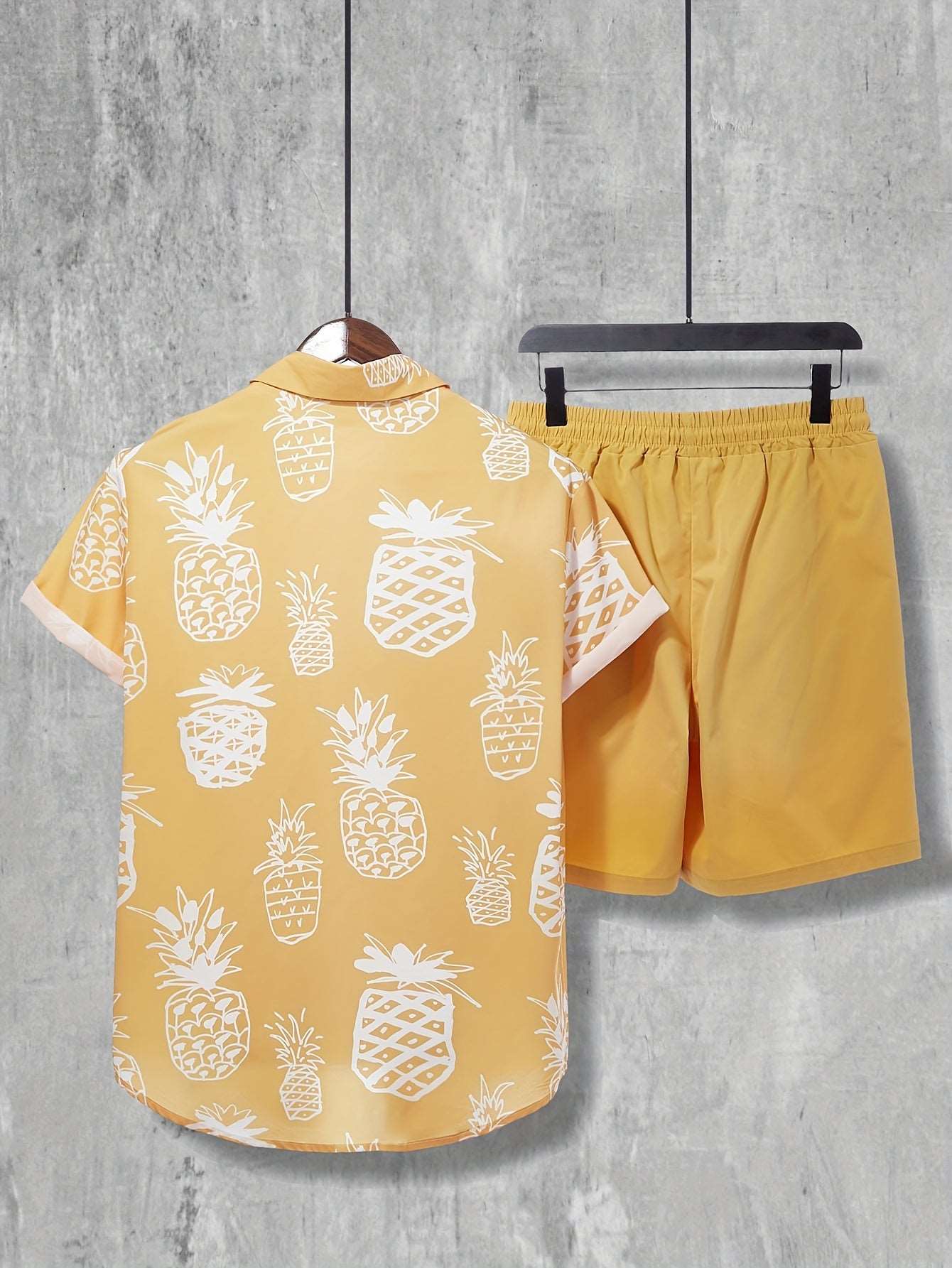 2-piece Men's Hawaii Style Summer Outfit Set, Men's Pineapple Graphic Print Short Sleeve Button Up Lapel Shirt Top & Solid Drawstring Shorts With Pockets