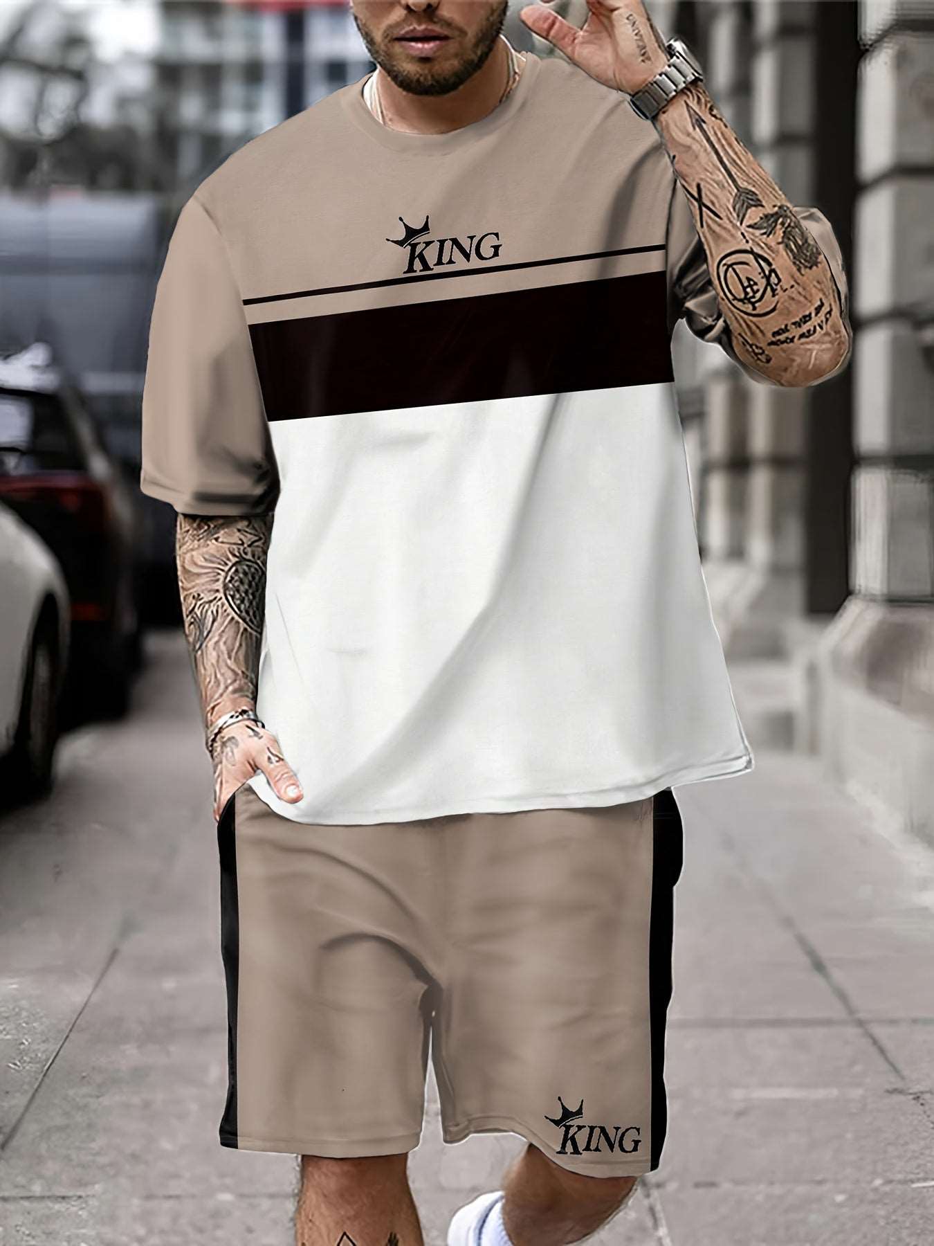 Men's Color-Blocked Summer Outfit Set - 2-Piece, Short Sleeve Crew Neck T-Shirt and Elastic Waist Shorts with Pockets for a Stylish and Comfortable Look