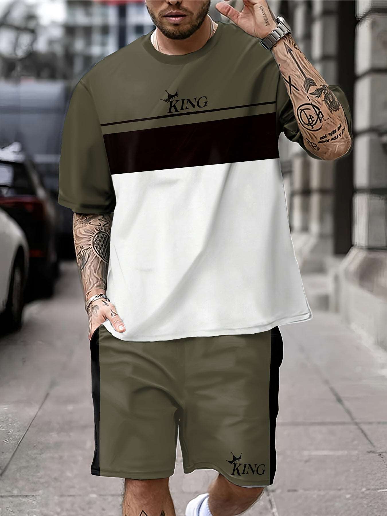 Men's Color-Blocked Summer Outfit Set - 2-Piece, Short Sleeve Crew Neck T-Shirt and Elastic Waist Shorts with Pockets for a Stylish and Comfortable Look